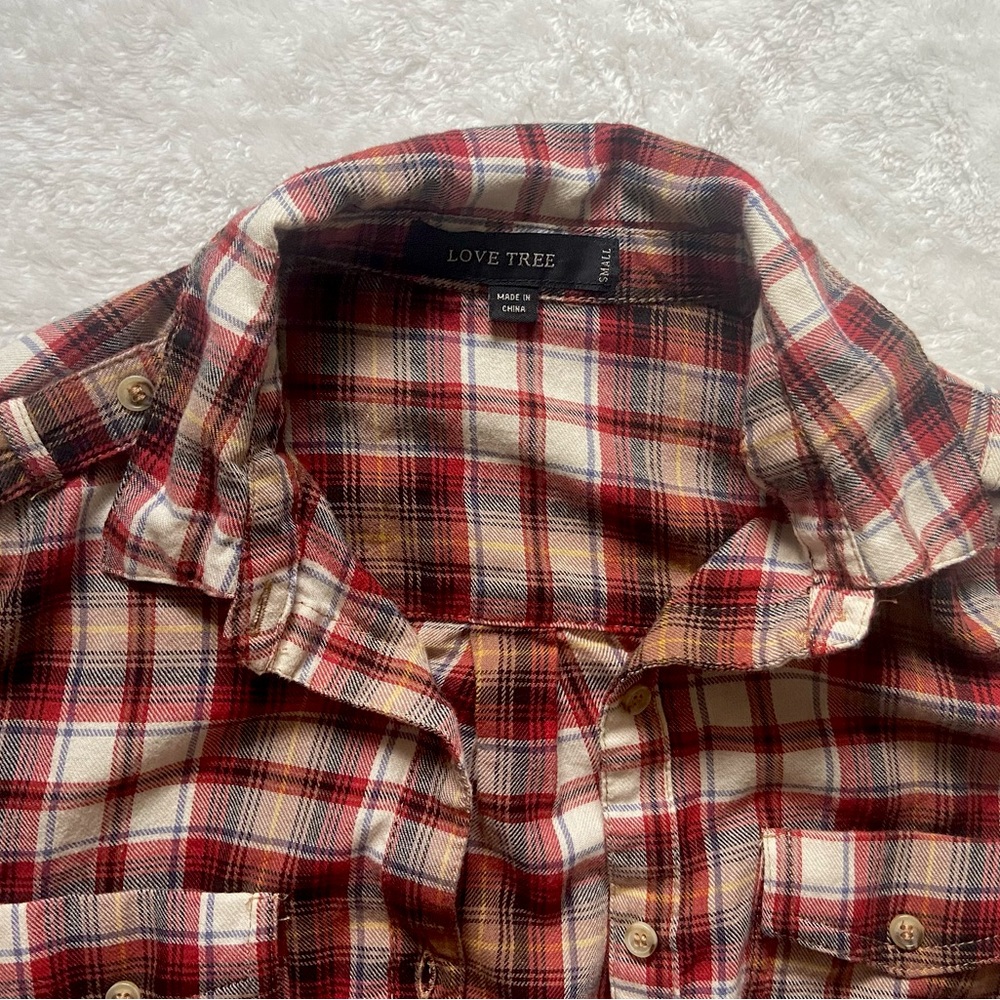 Love Tree Button down Size Small - Picture 3 of 5